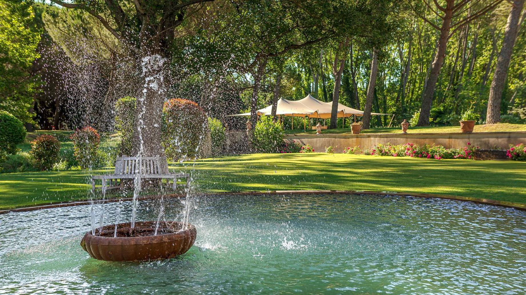Chateau Talaud Loriol-du-Comtat ภายนอก รูปภาพ